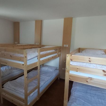 Hostel In Picerija Spajza Мойстрана Екстер'єр фото