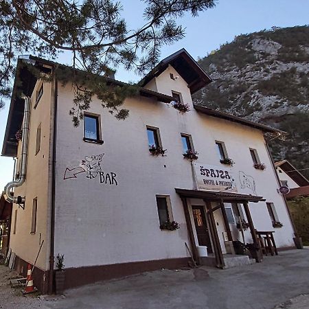 Hostel In Picerija Spajza Мойстрана Екстер'єр фото