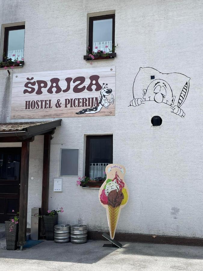 Hostel In Picerija Spajza Мойстрана Екстер'єр фото